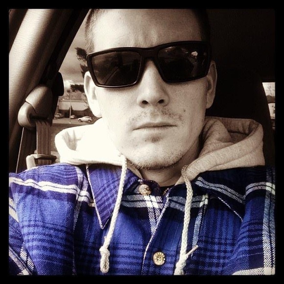 Meet your Posher, Jake - Picture 11 of 14